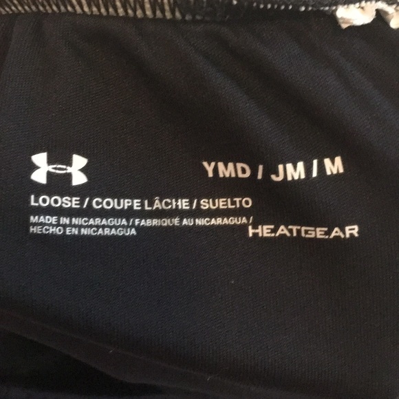 Two pairs UNDER ARMOUR Boys shorts Black - Picture 6 of 7
